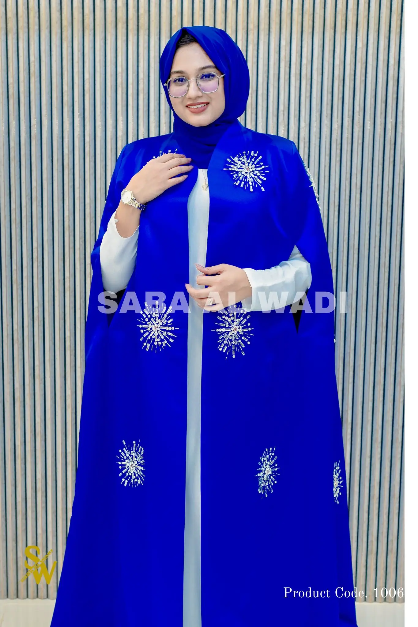 Anna Bell Sleeve Abaya: The Crown Jewel of the Abu Hail Best Abaya Collection Dubai image 4