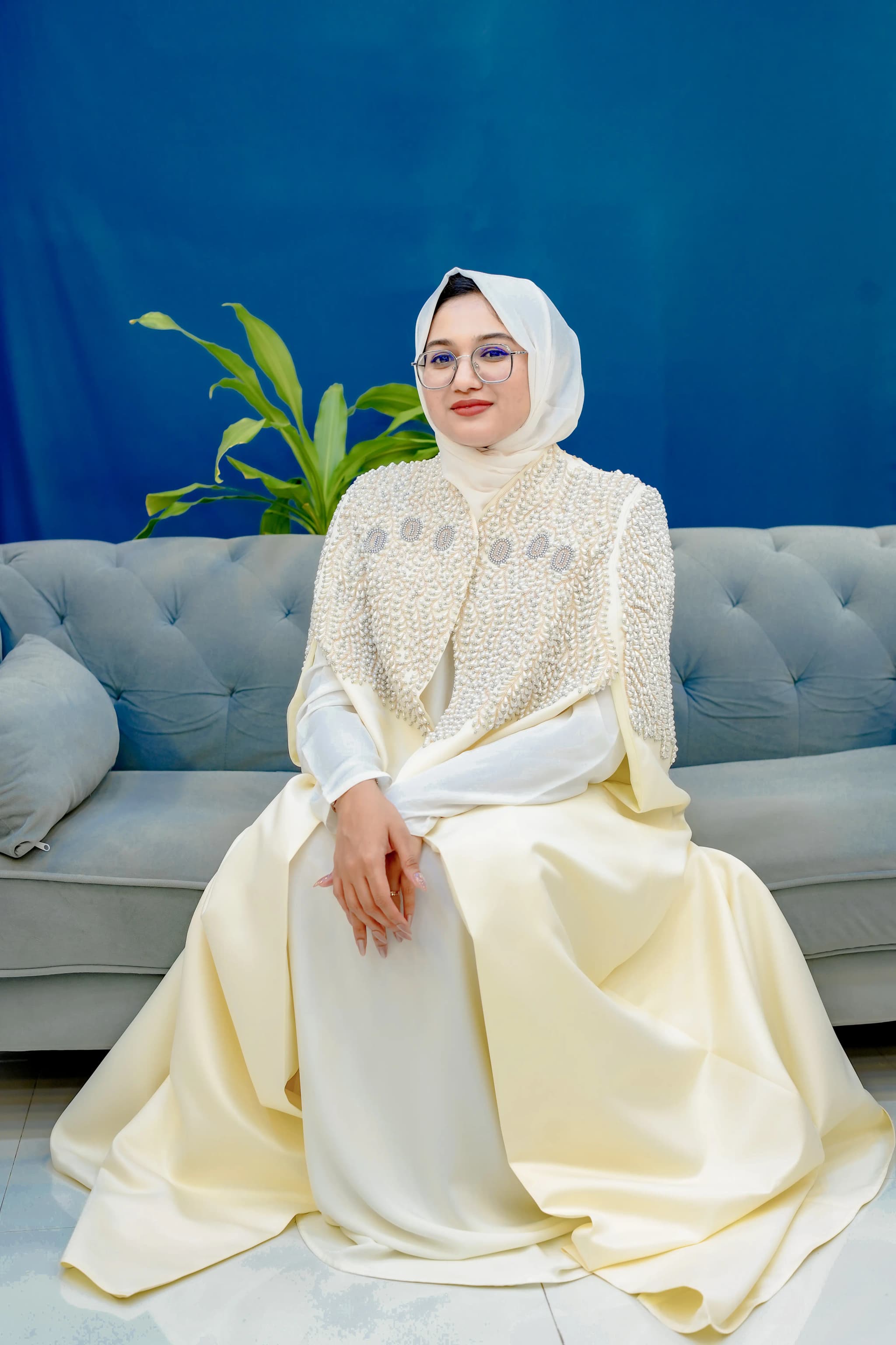 RANA - BLUSH NUDE Pearl Beaded Abaya image 4